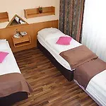 Columbia Hotel 3*