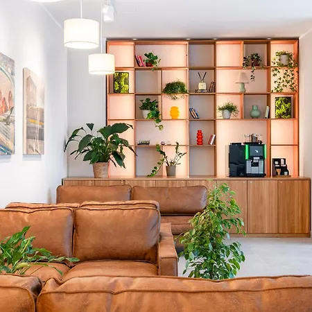 Columbia Am Platz Der Luftbruecke 3*