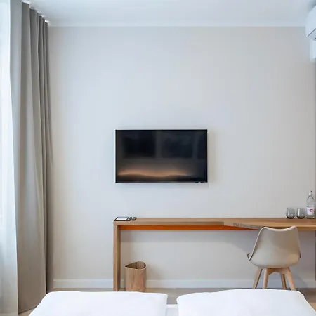 Columbia Am Platz Der Luftbruecke 베를린