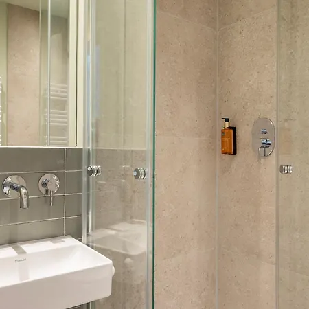 Hotell Columbia Am Platz Der Luftbruecke Berlin