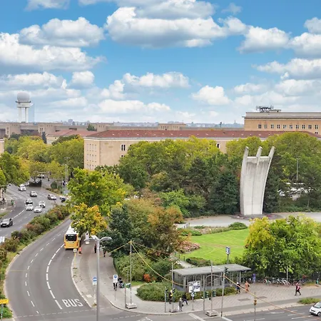 Columbia Am Platz Der Luftbruecke Hotel
