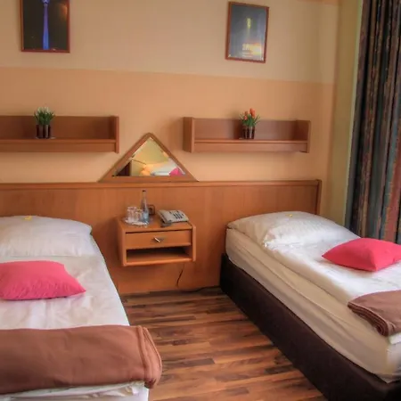 Hotel Columbia 3*