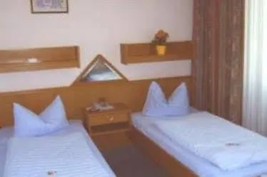 Hotell Columbia Am Platz Der Luftbruecke