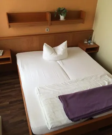 Hotell Columbia Am Platz Der Luftbruecke