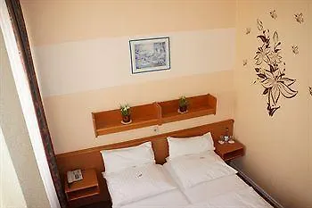 Columbia Am Platz Der Luftbruecke Hotel Berlim