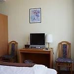 Columbia Am Platz Der Luftbruecke Ξενοδοχείο 3*